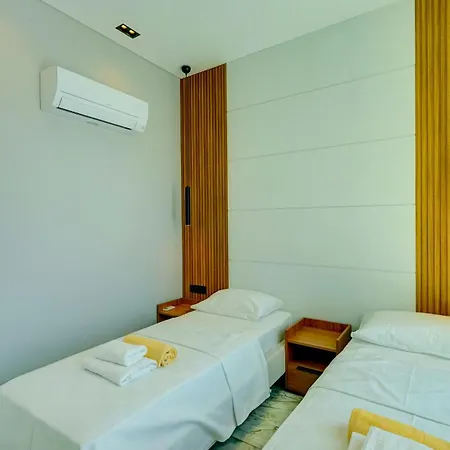 Villa Mercury 9 - Planet Luxury