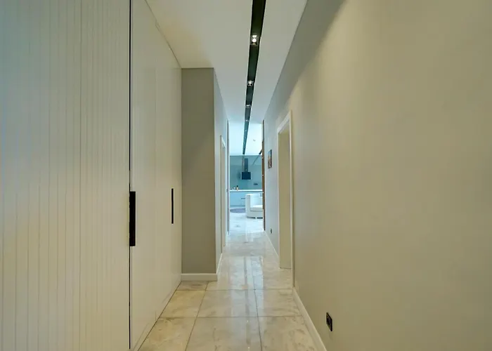 Mercury 9 - Planet Luxury *